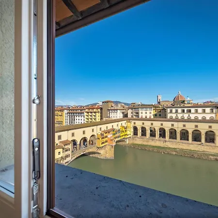 - Dreams Over Ponte Vecchio *