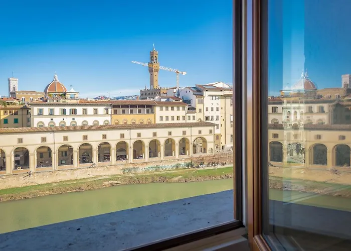 Daire - Dreams Over Ponte Vecchio