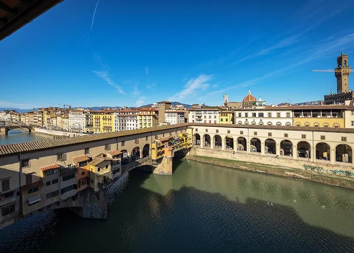 - Dreams Over Ponte Vecchio * Floransa