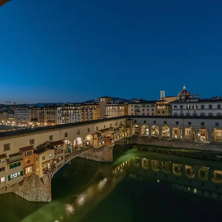 - Dreams Over Ponte Vecchio Appartement Florence